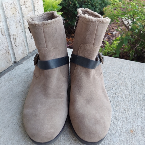 Marc Fisher boots 😃😃😃women's Size 11 - Picture 3 of 9